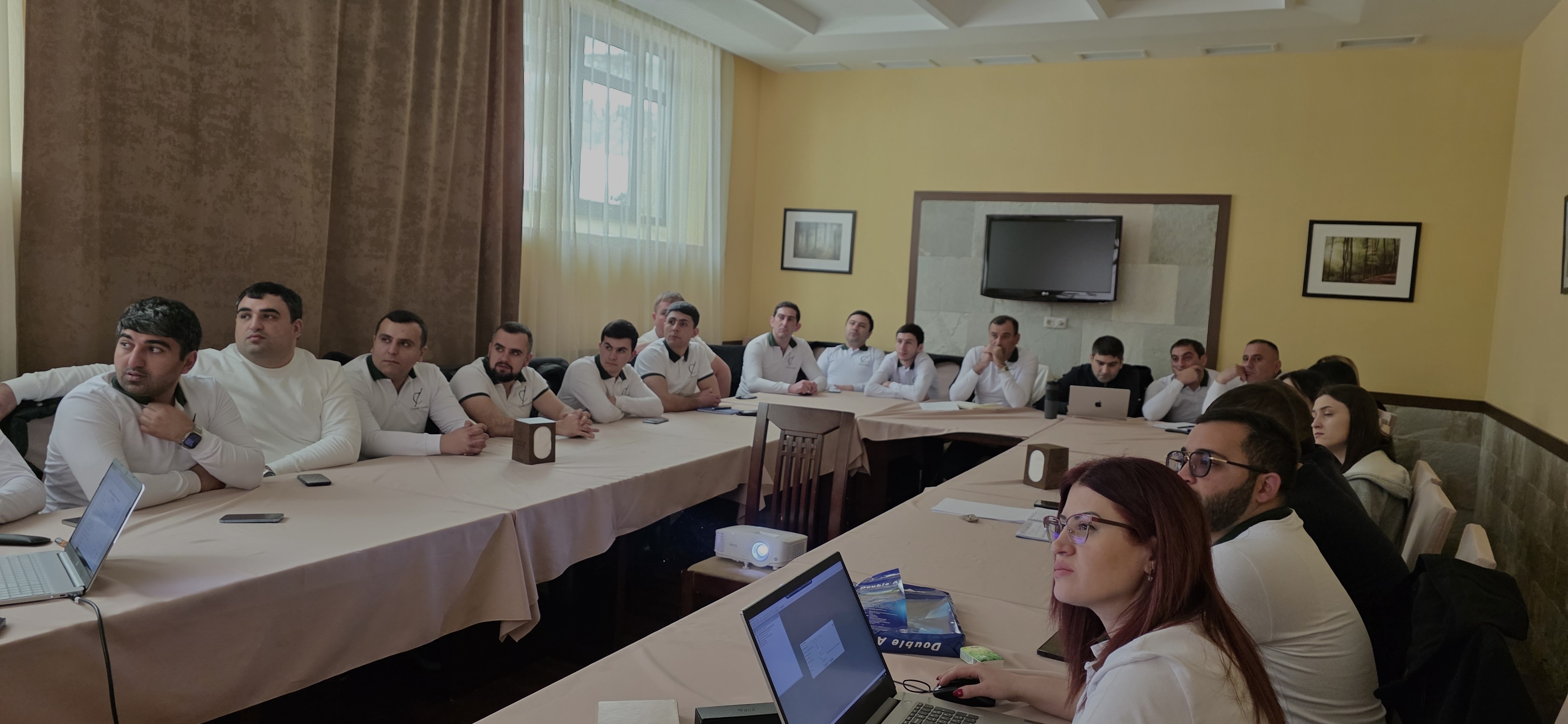 Թիմ ռիթրիթ՝ «Կրեդիտ Կոնցեպտ»-ում